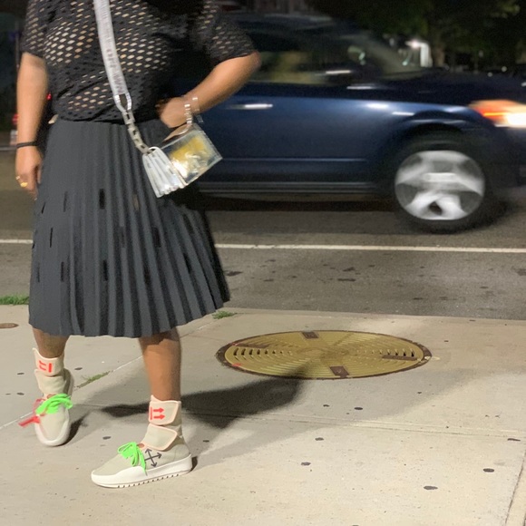 Marco De Vincenzo Midi Pleated Skirt With Holes - Picture 3 of 4